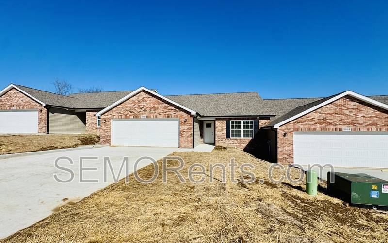 Apartment for rent at 3932 McKendree Crossing, Jackson, MO 63755