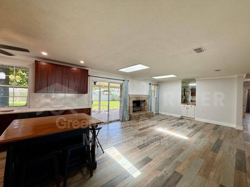 House for rent at 2 Fairway Rd, Jacksonville Beach, FL 32250