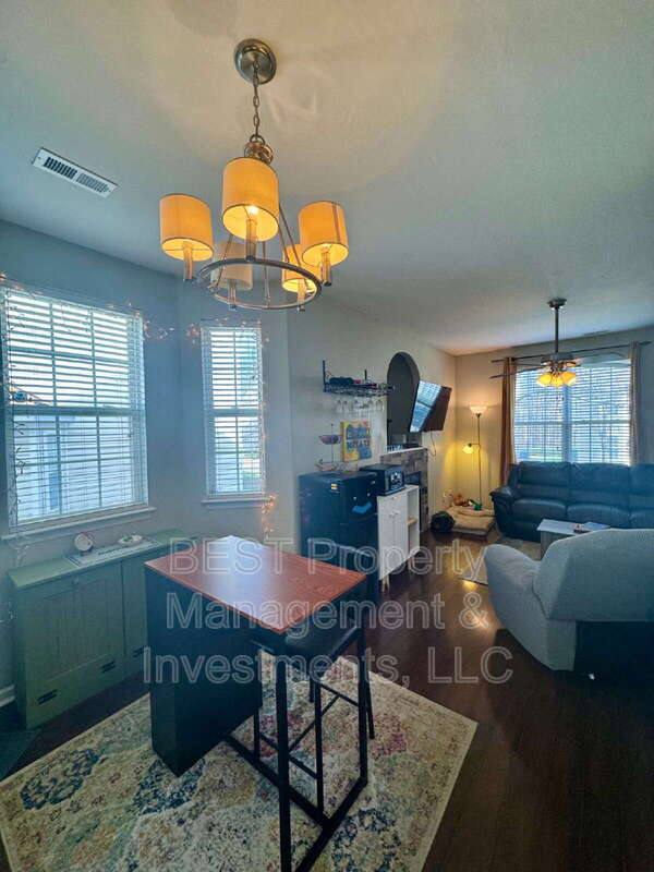 Townhouse for rent at 8130 Kings Creek Dr, Charlotte, NC 28273