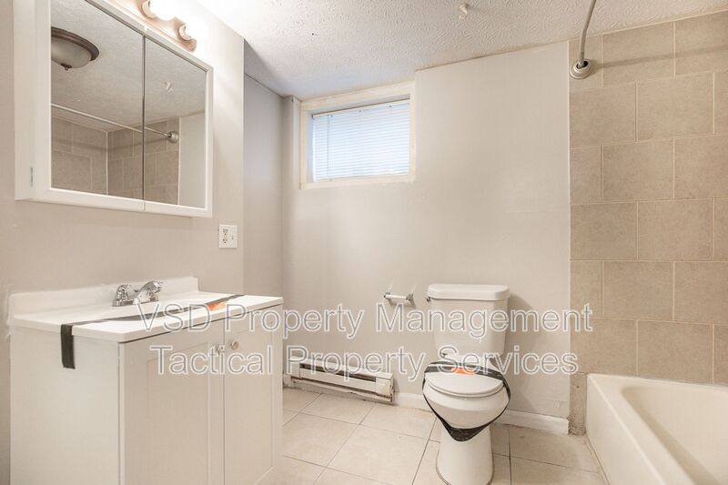 Apartment for rent at 2048 W 98 St #5, Cleveland, OH 44102