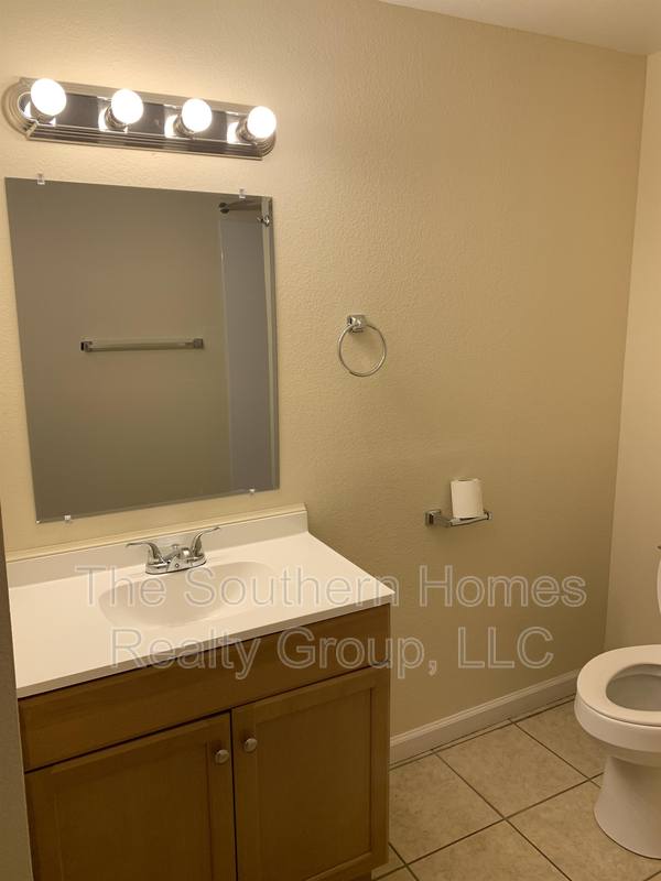 Apartment for rent at 201 Main St, Niota, TN 37826