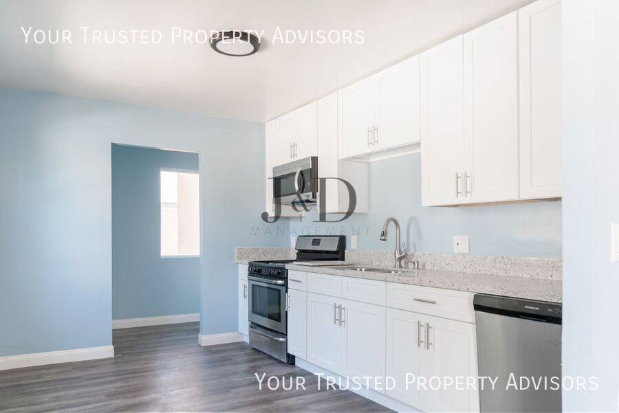 Apartment for rent at 4446-4448 G St, San Diego, CA 92102