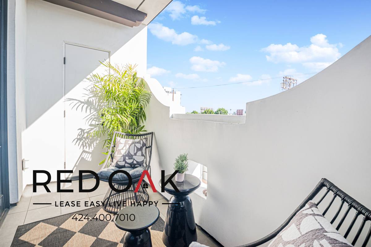 Condo for rent at 1333 S Orange Grove Ave #105, Los Angeles, CA 90019