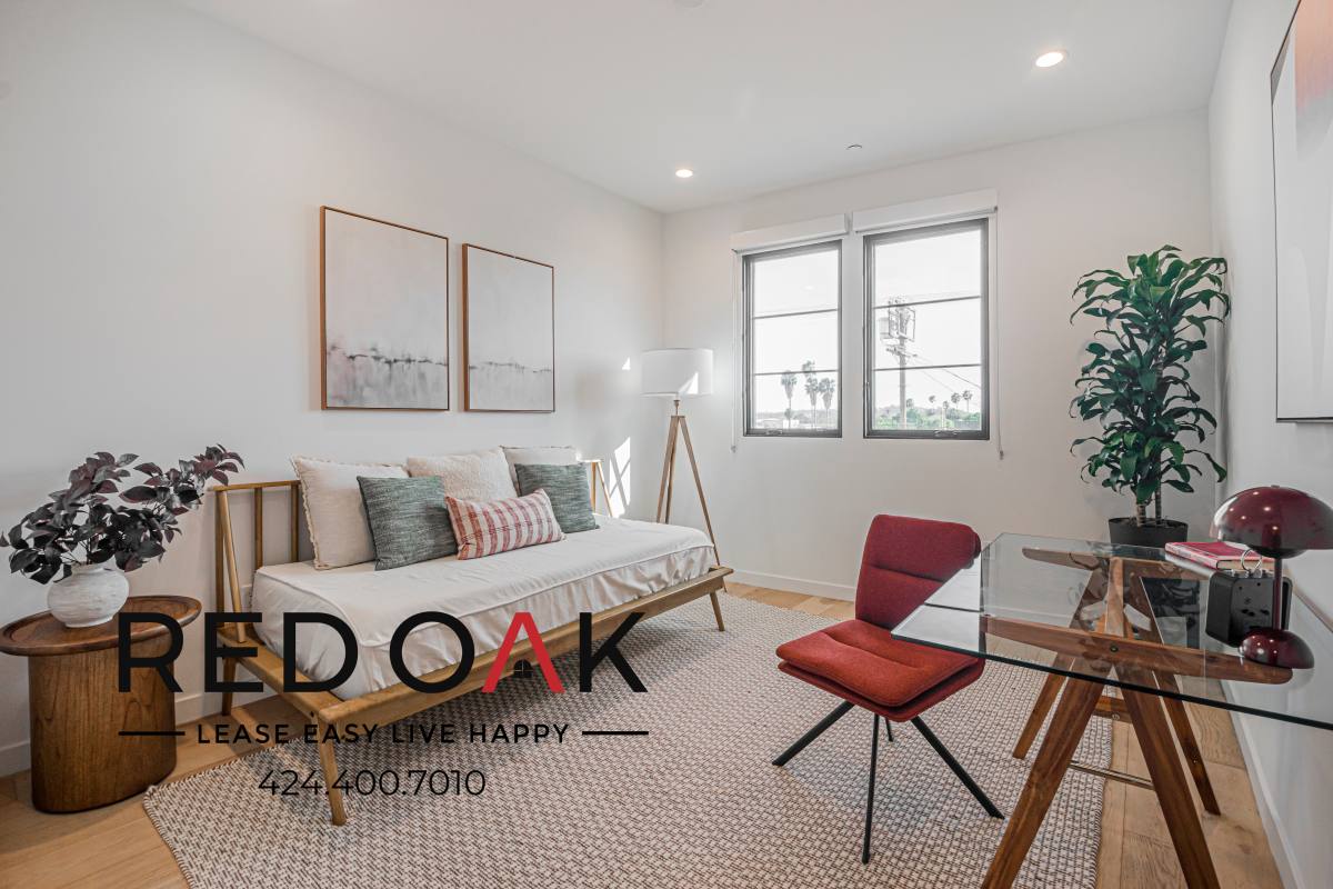 Condo for rent at 1333 S Orange Grove Ave #105, Los Angeles, CA 90019