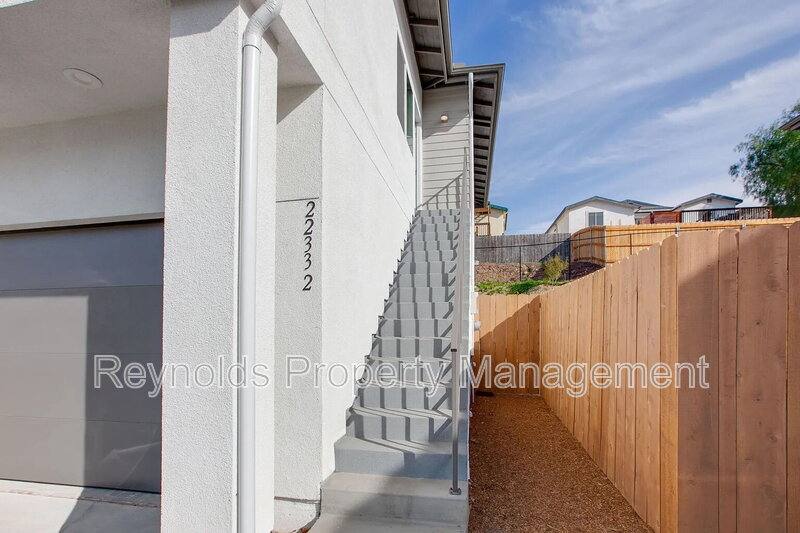 Apartment for rent at 22332 Bonita Court, Lemon Grove, CA 91945