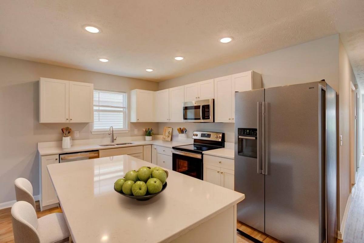 Townhouse for rent at 1651 W Tulip Blossom, Princeton, IN 47670