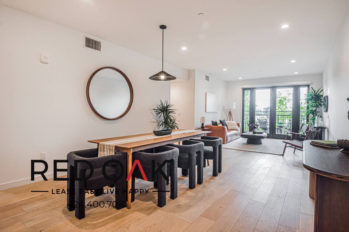 Condo for rent at 1333 S Orange Grove Ave #413, Los Angeles, CA 90019
