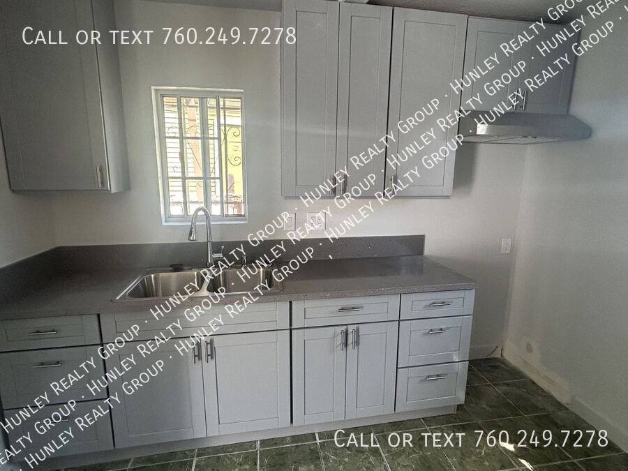 House for rent at 1376 Gaviotas Ave, Long Beach, CA 90813