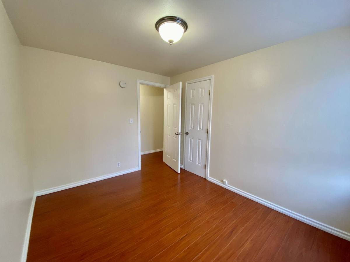 Apartment for rent at 1703 E Union St, Seattle, WA 98122