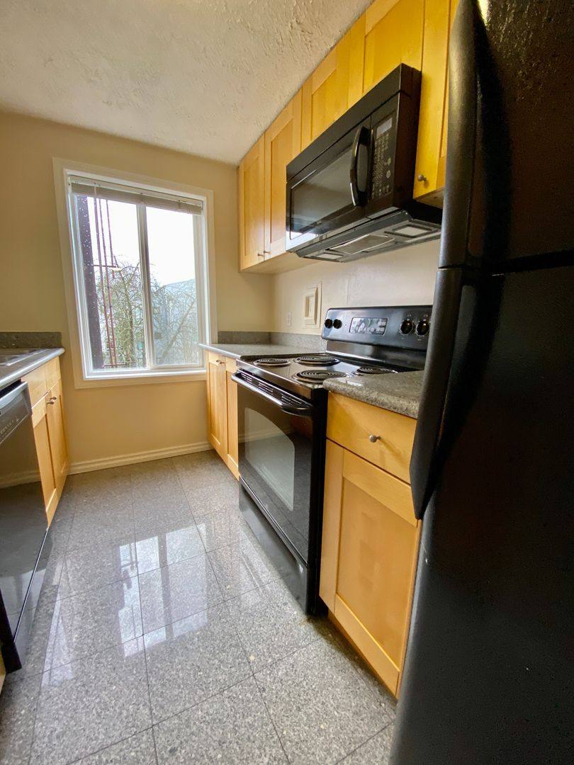 Apartment for rent at 1703 E Union St, Seattle, WA 98122