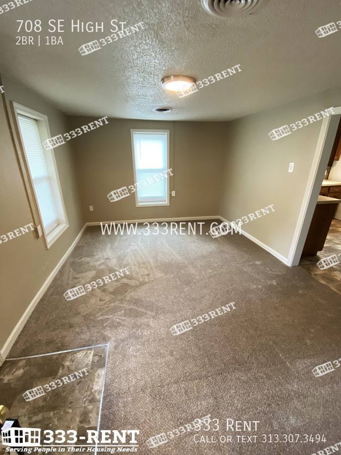 House for rent at 708 SE High St, Greenwood, MO 64034