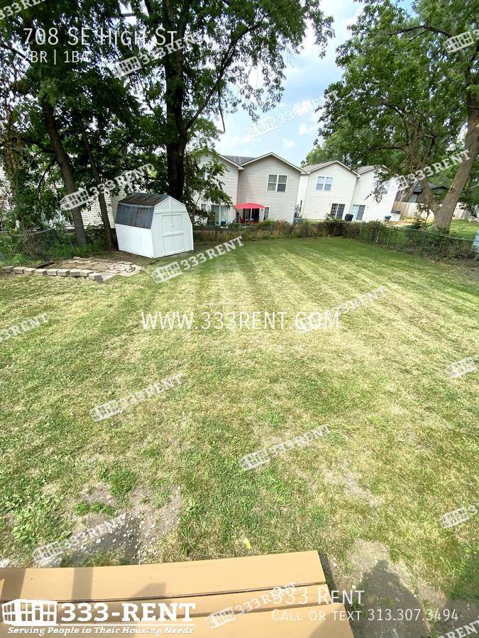House for rent at 708 SE High St, Greenwood, MO 64034