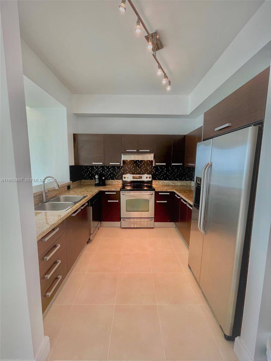 Condo for rent at 2525 SW 3rd Ave #1709, Miami, FL 33129