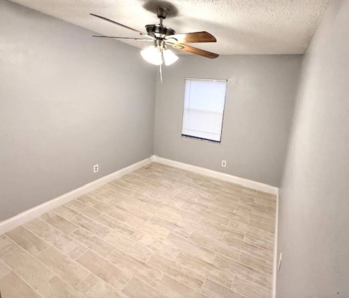 Apartment for rent at 5228 Cherry Ave, Seffner, FL 33584