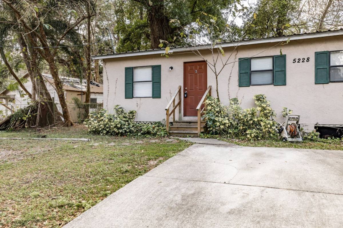 Apartment for rent at 5228 Cherry Ave, Seffner, FL 33584