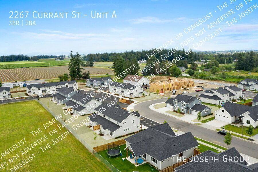 Townhouse for rent at 2267 Currant St #A, Lynden, WA 98264