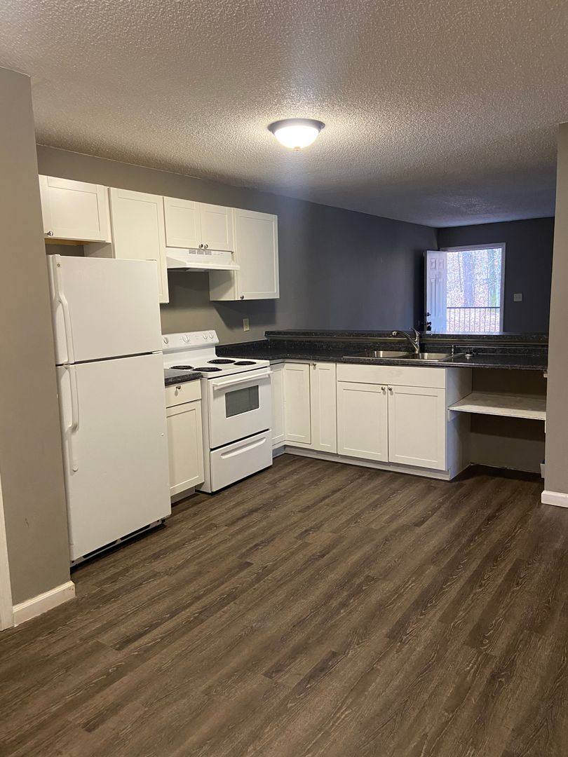 Apartment for rent at 3840 Coalburg Rd, Fultondale, AL 35068
