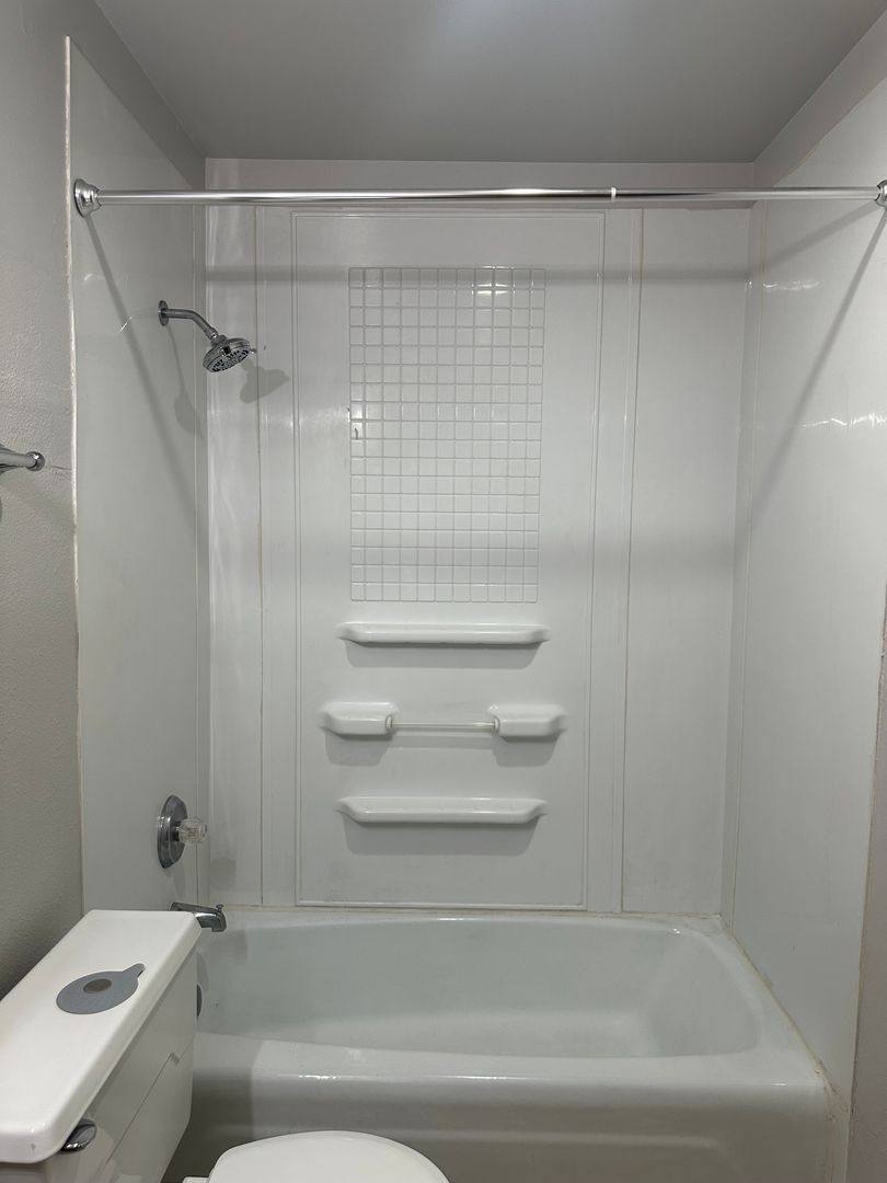 Apartment for rent at 1701 Stonebridge Rd, West Bend, WI 53095