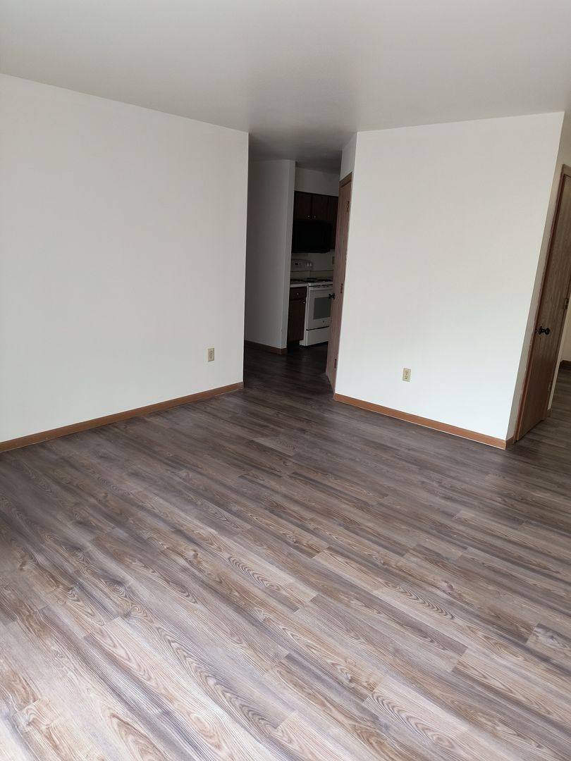 Apartment for rent at 40 Prairie Rd, Fond Du Lac, WI 54935