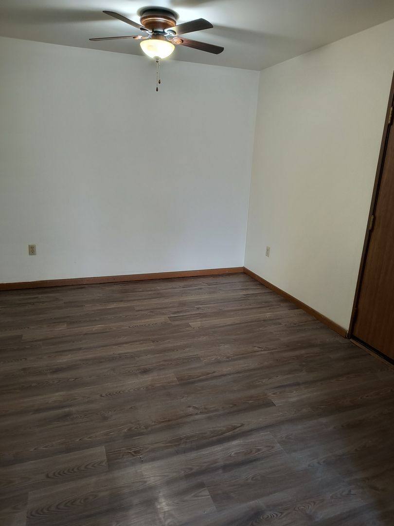 Apartment for rent at 40 Prairie Rd, Fond Du Lac, WI 54935