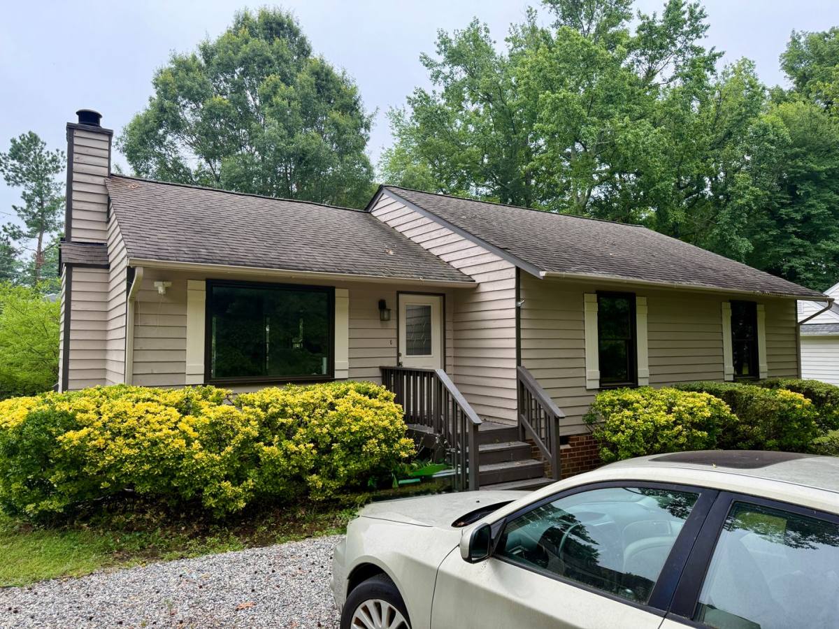 House for rent at 2705 Lawland Dr, Henrico, VA 23294