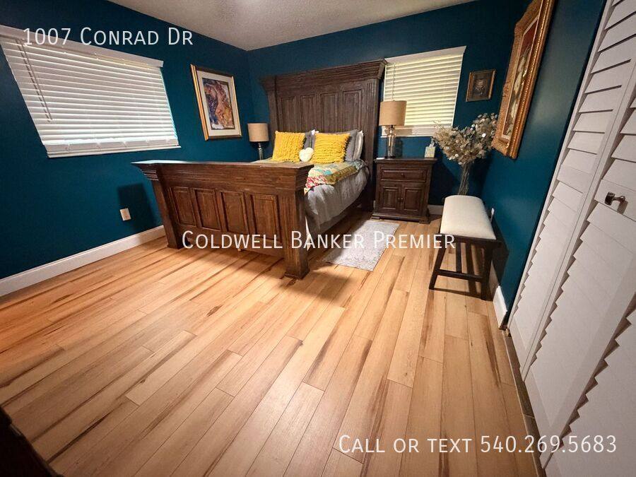 House for rent at 1007 Conrad Dr, New Smyrna Beach, FL 32168