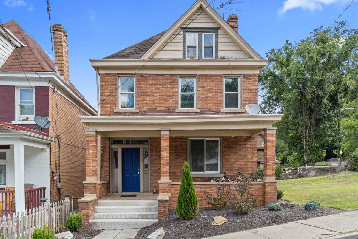 House for rent at 400 W Prospect Ave, Pittsburgh, PA 15205
