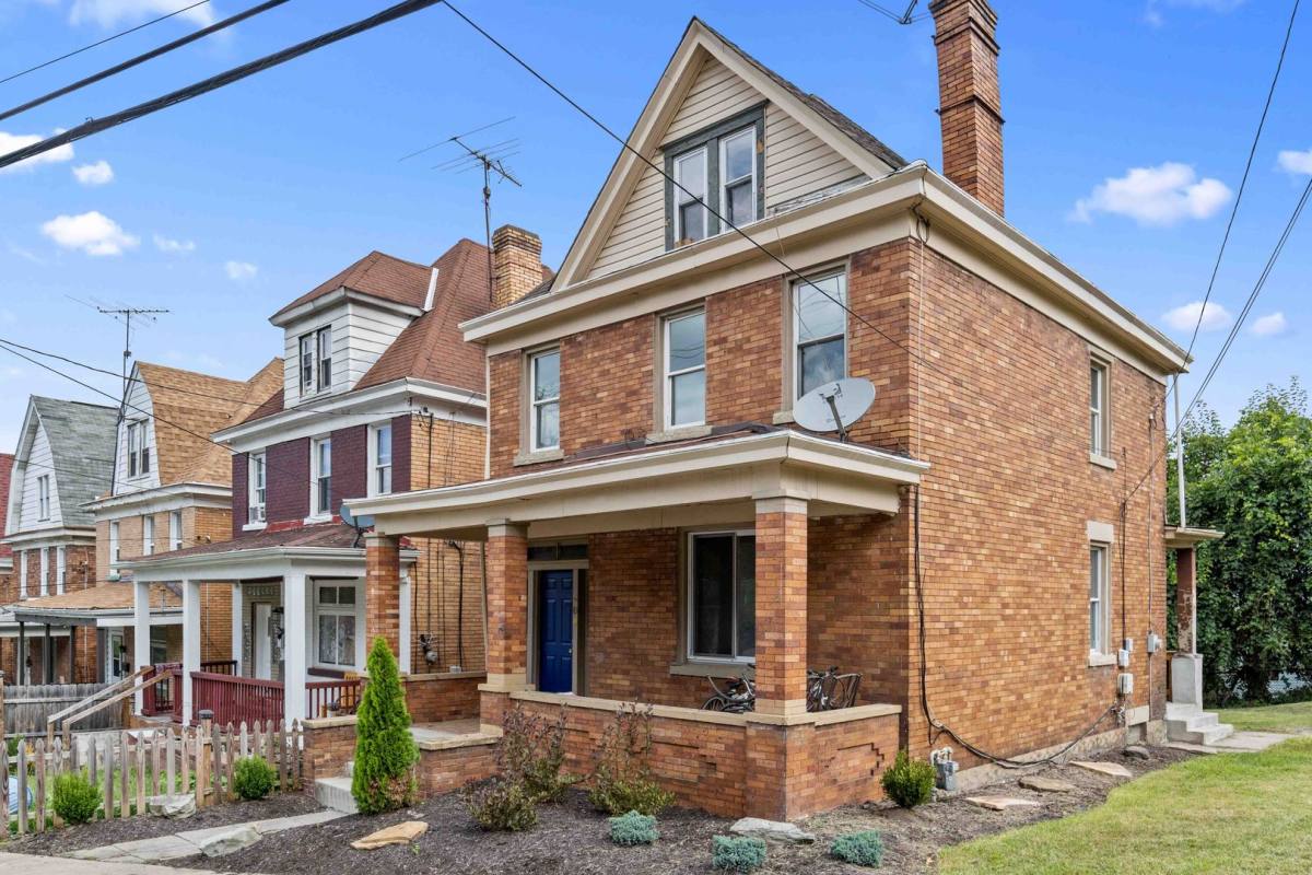 House for rent at 400 W Prospect Ave, Pittsburgh, PA 15205