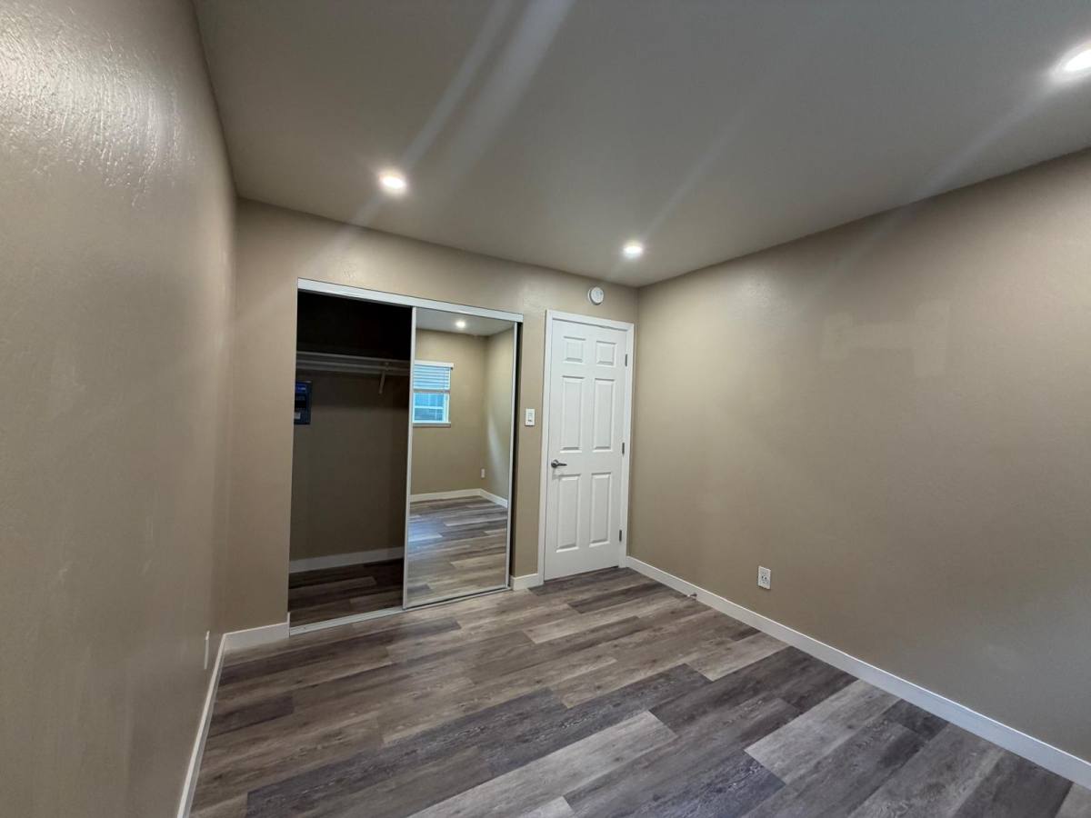 Apartment for rent at 477 Jean St #B, Oakland, CA 94610