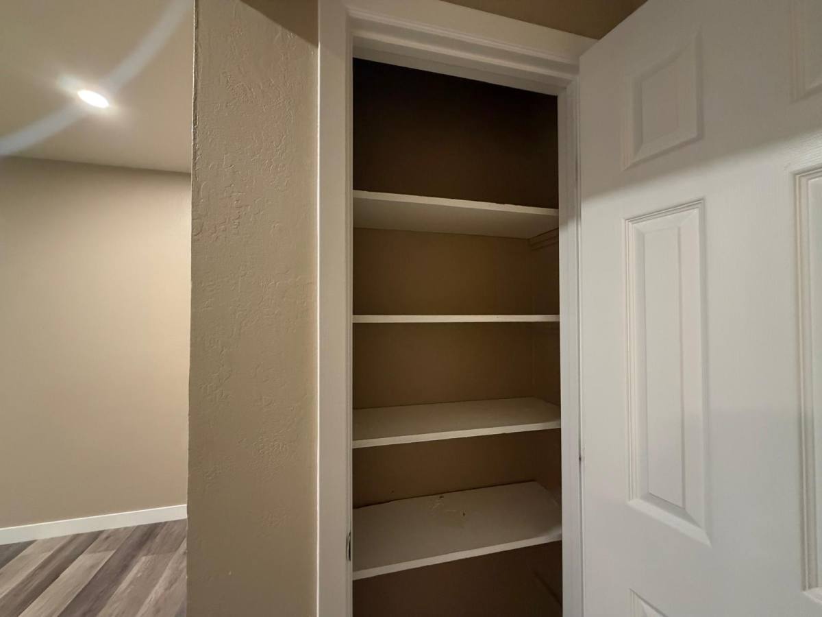 Apartment for rent at 477 Jean St #B, Oakland, CA 94610