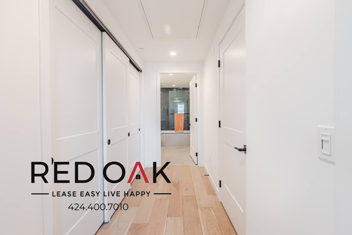 Condo for rent at 1333 S Orange Grove Ave #111, Los Angeles, CA 90019