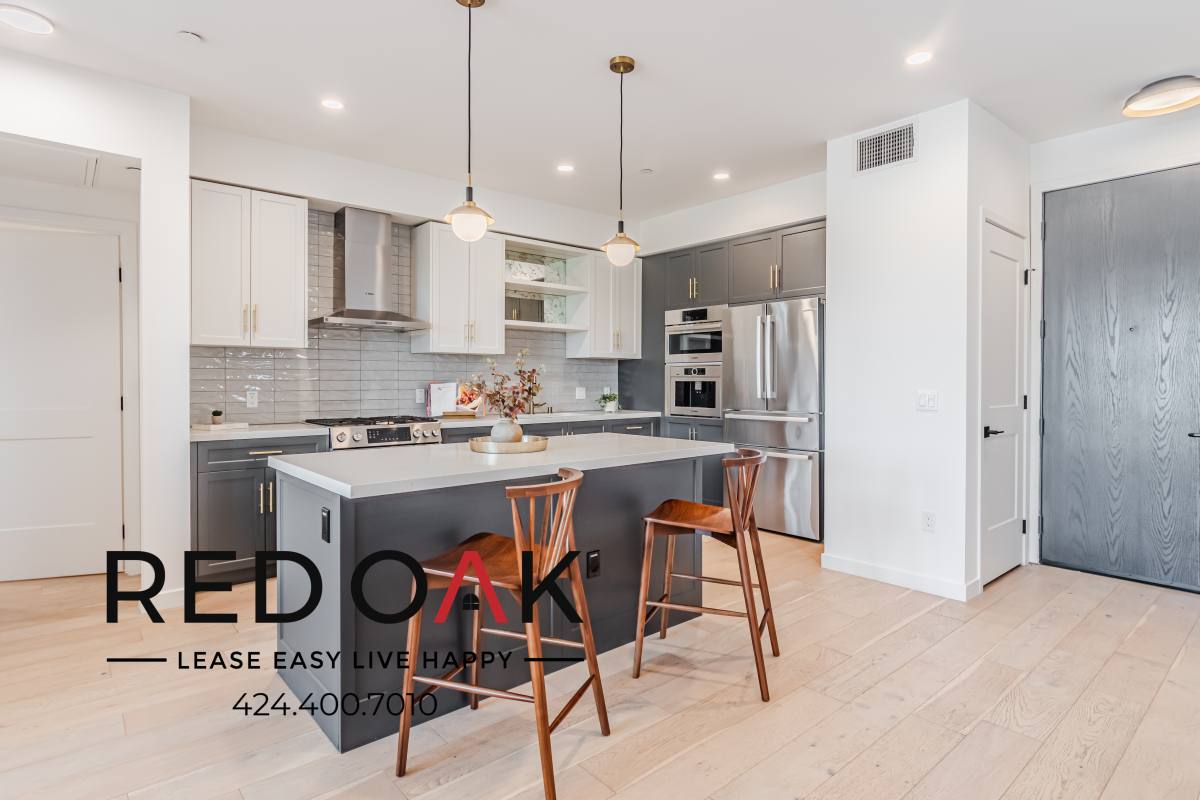 Condo for rent at 1333 S Orange Grove Ave #111, Los Angeles, CA 90019