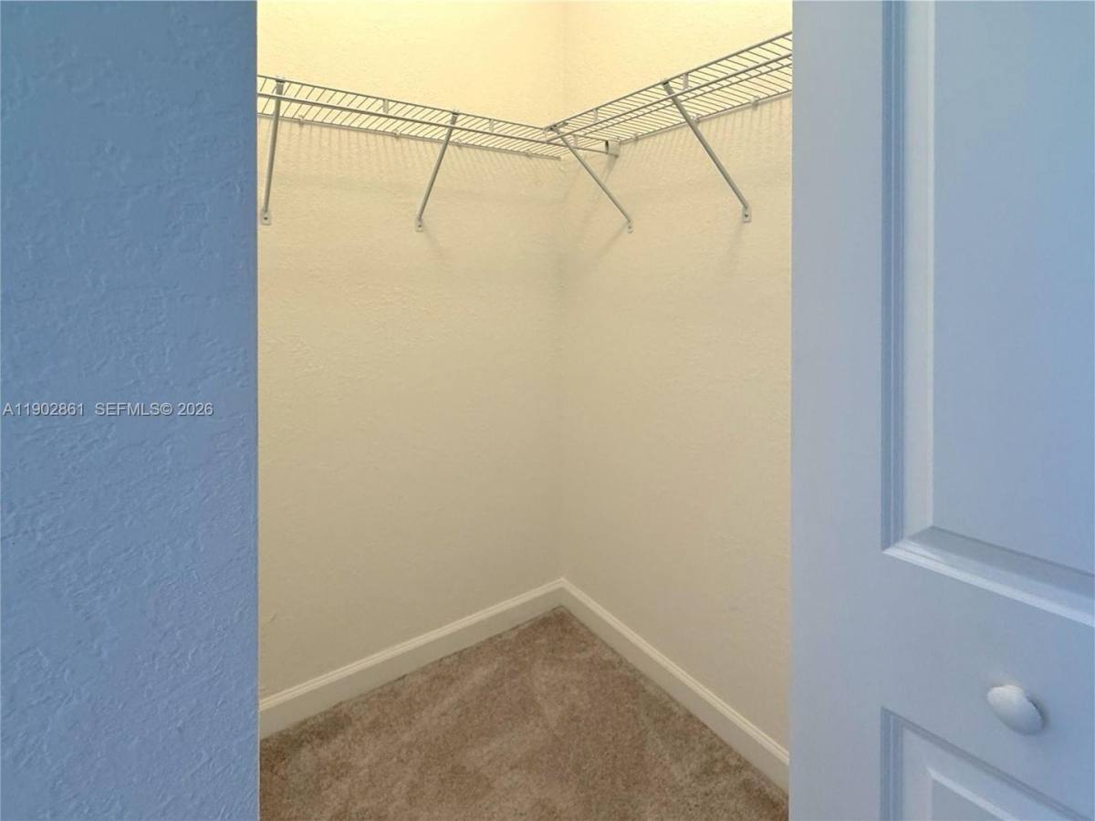 Townhouse for rent at 1060 SE 26th Terrace, Homestead, FL 33035