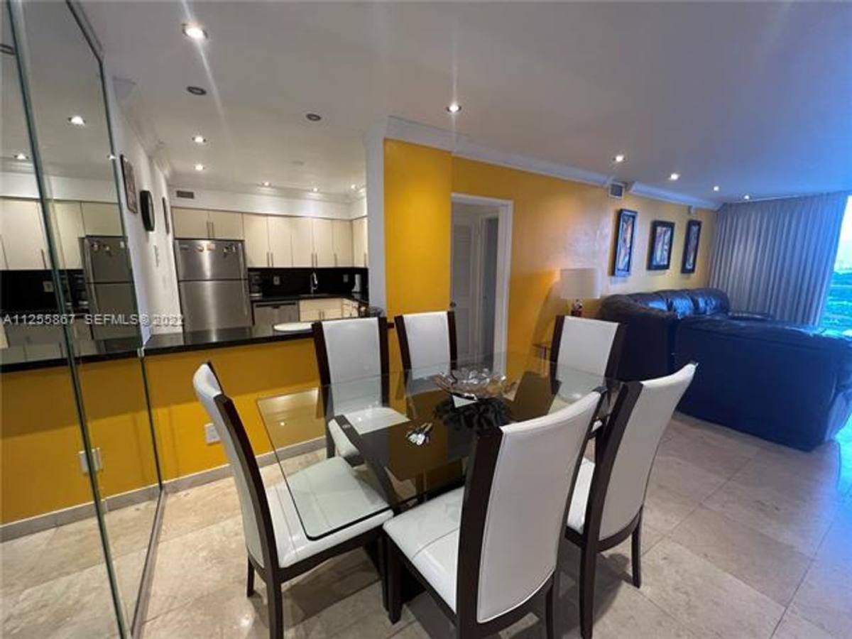 Apartment for rent at 5161 Collins Ave Appt, Miami Beach, FL 33140