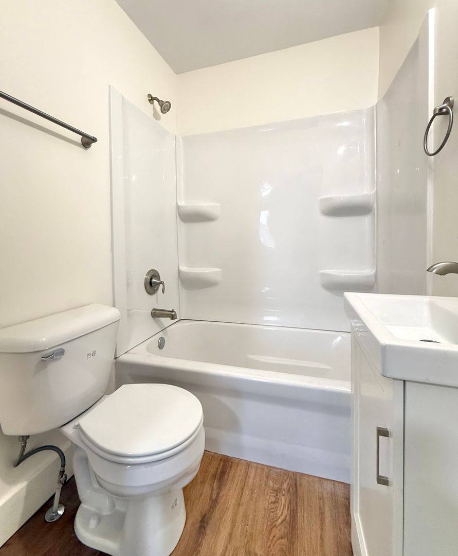Apartment for rent at 750 Creek Top St, Council Bluffs, IA 51503