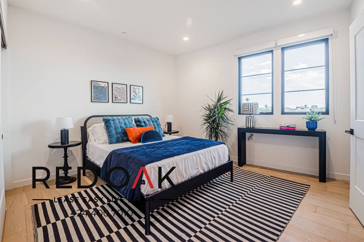 Condo for rent at 1333 S Orange Grove Ave #314, Los Angeles, CA 90019