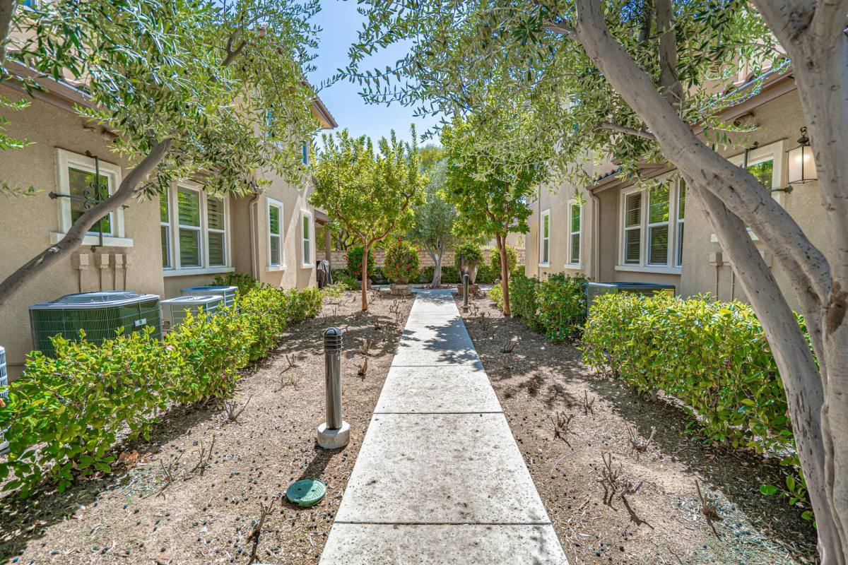 Townhouse for rent at 24478 Marzal St, Valencia, CA 91354