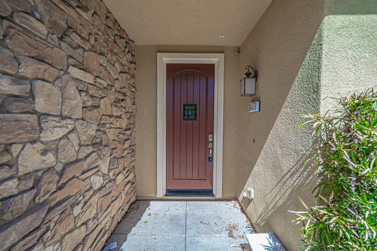 Townhouse for rent at 24478 Marzal St, Valencia, CA 91354