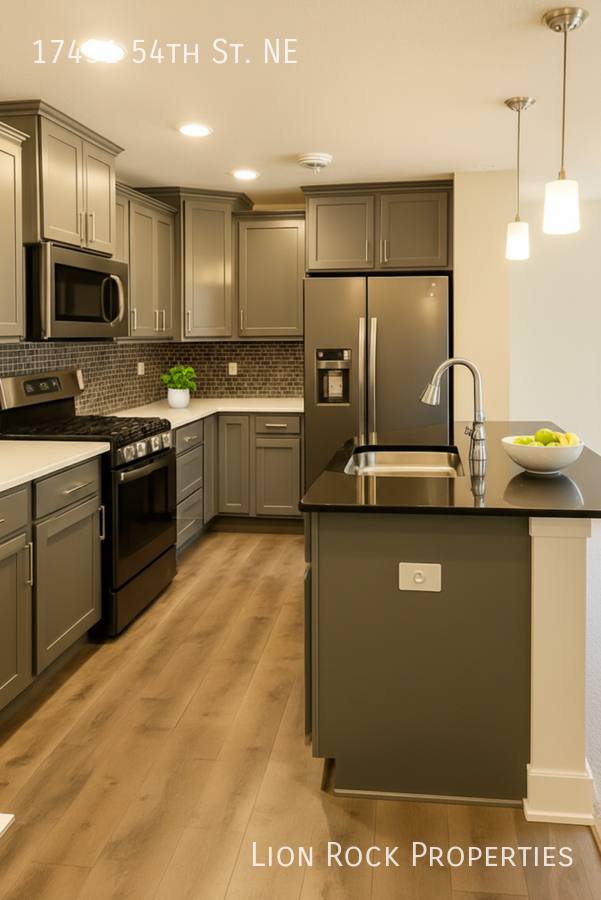 Townhouse for rent at 17431 54th St NE, Rogers, MN 55374