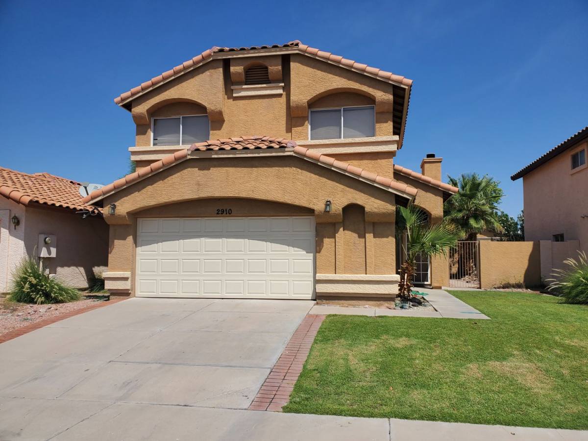 House for rent at 2910 E Muirwood Dr, Phoenix, AZ 85048