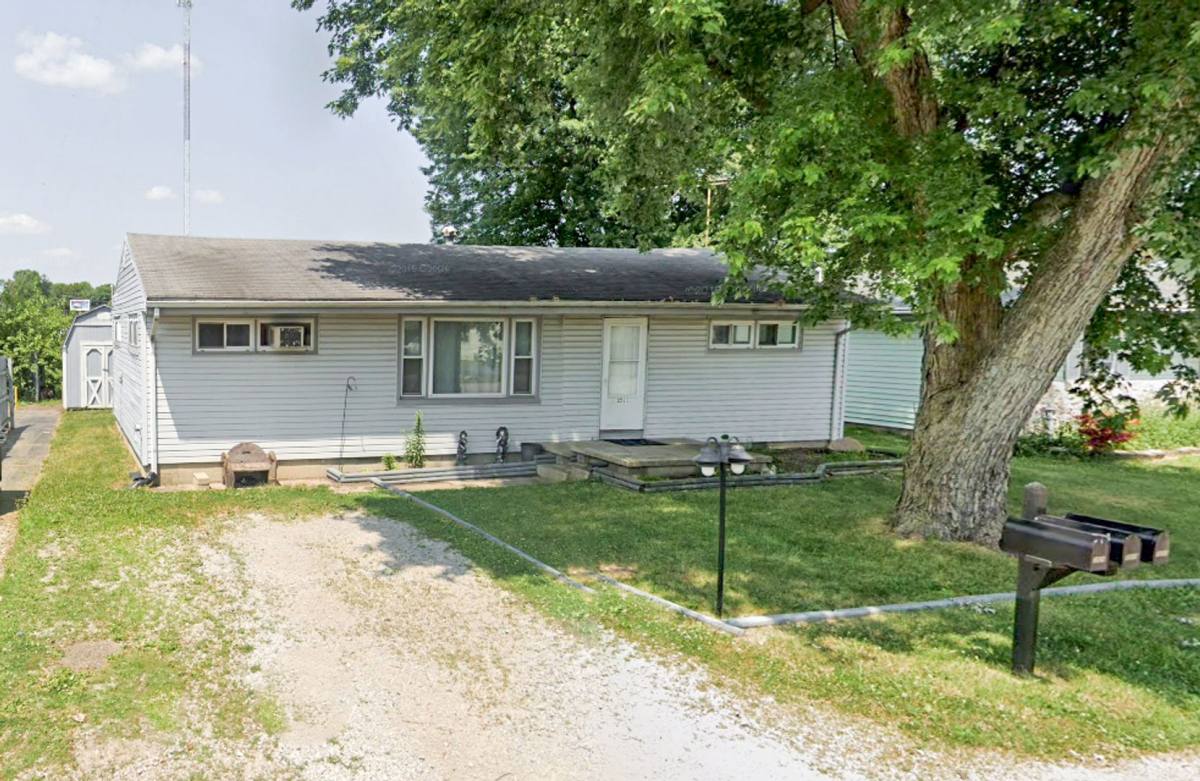 House for rent at 3511 S Ebright St, Muncie, IN 47302