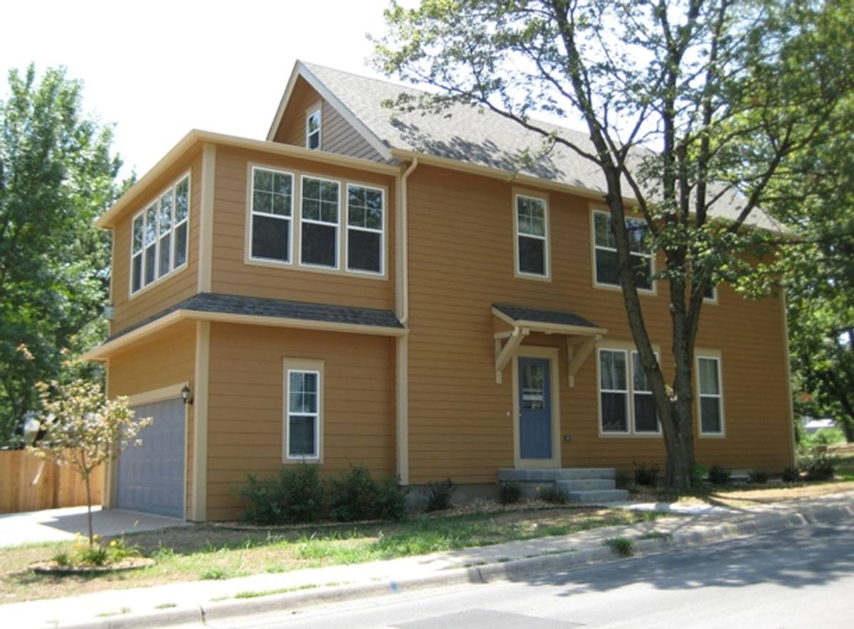 Apartment for rent at 1700 Tennessee, Lawrence, KS 66044