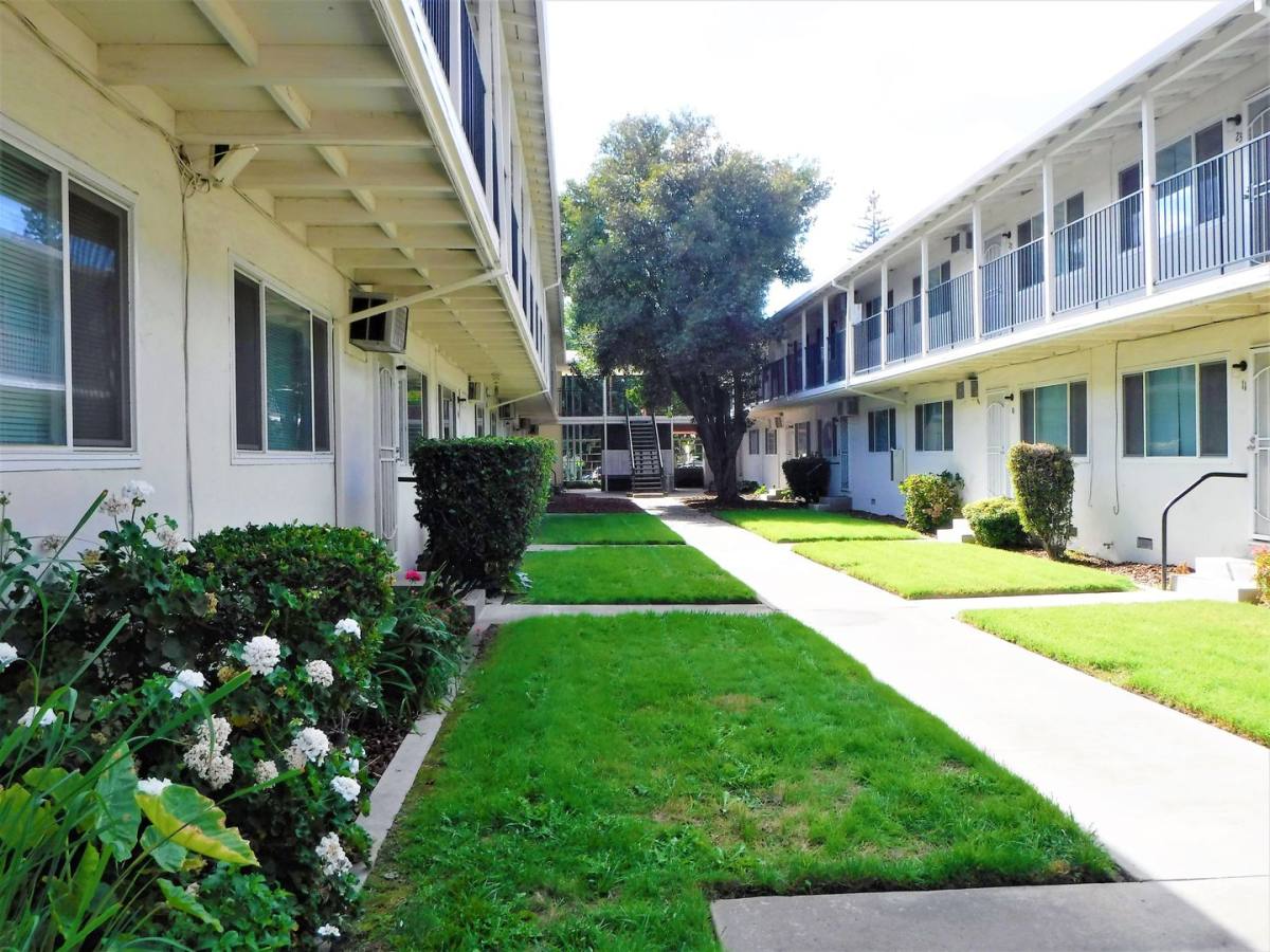 Apartment for rent at 501 Michigan Blvd, West Sacramento, CA 95691