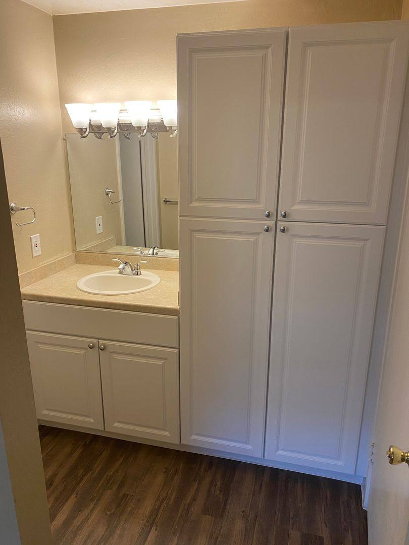 Apartment for rent at 501 Michigan Blvd, West Sacramento, CA 95691