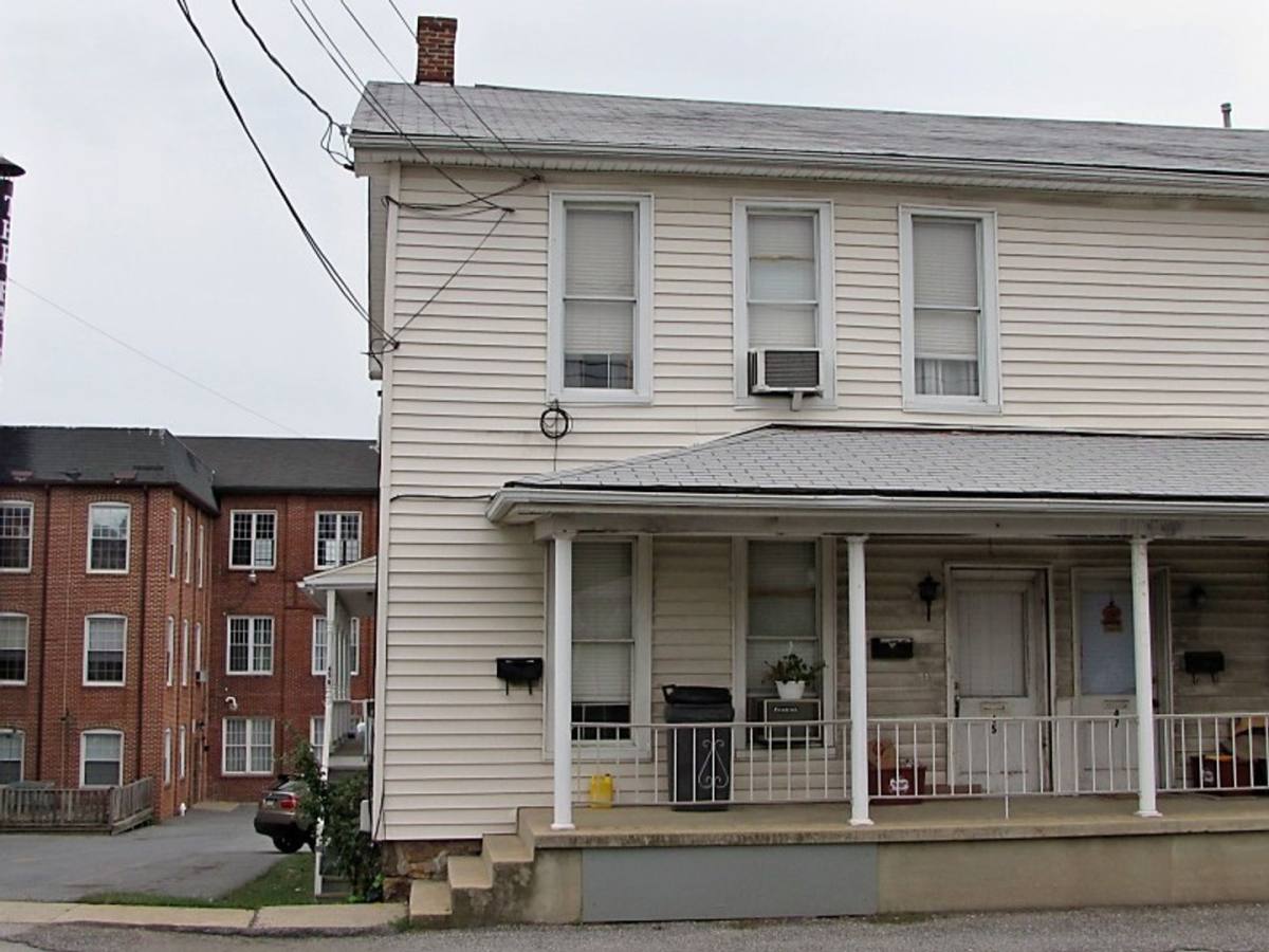 House for rent at 45 E Forrest Ave, Shrewsbury, PA 17361