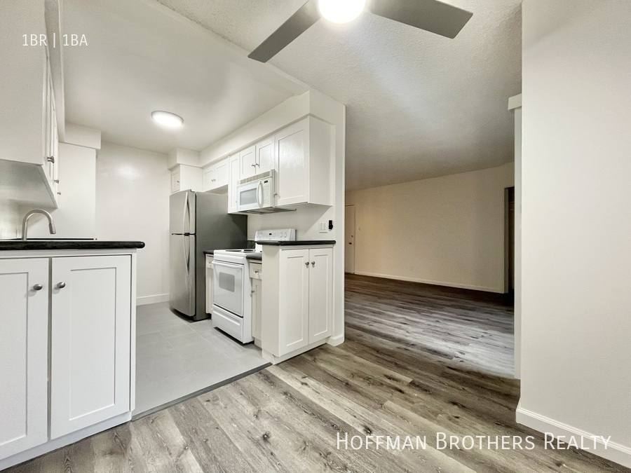 Apartment for rent at 12029 Goshen Ave #4, Los Angeles, CA 90049