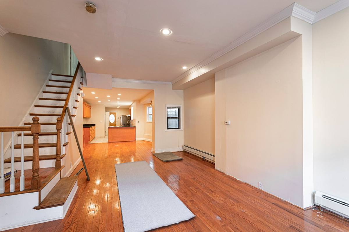 1532 Christian St, Philadelphia, PA 19146 - House for Rent - Image 2