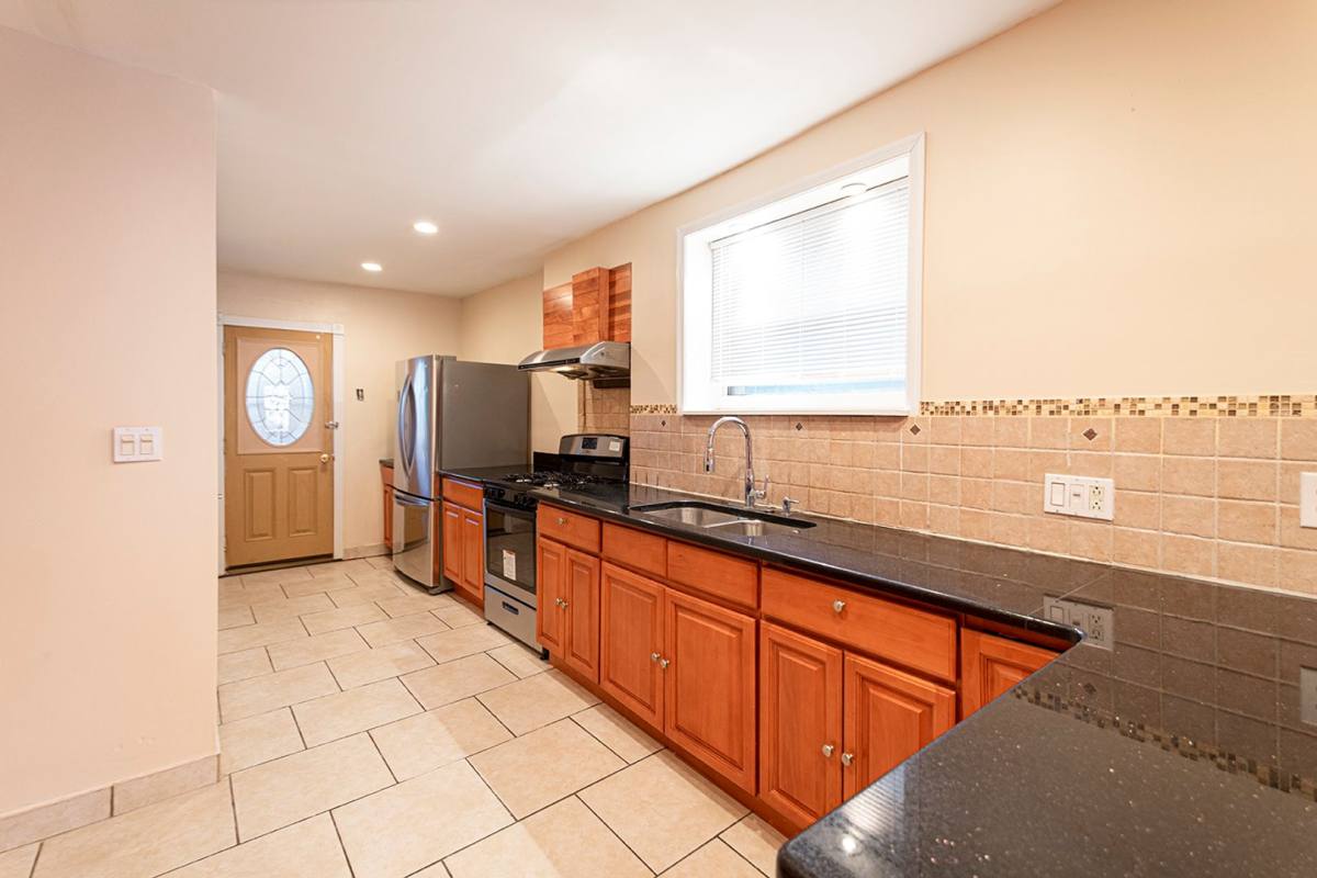 1532 Christian St, Philadelphia, PA 19146 - House for Rent - Image 5