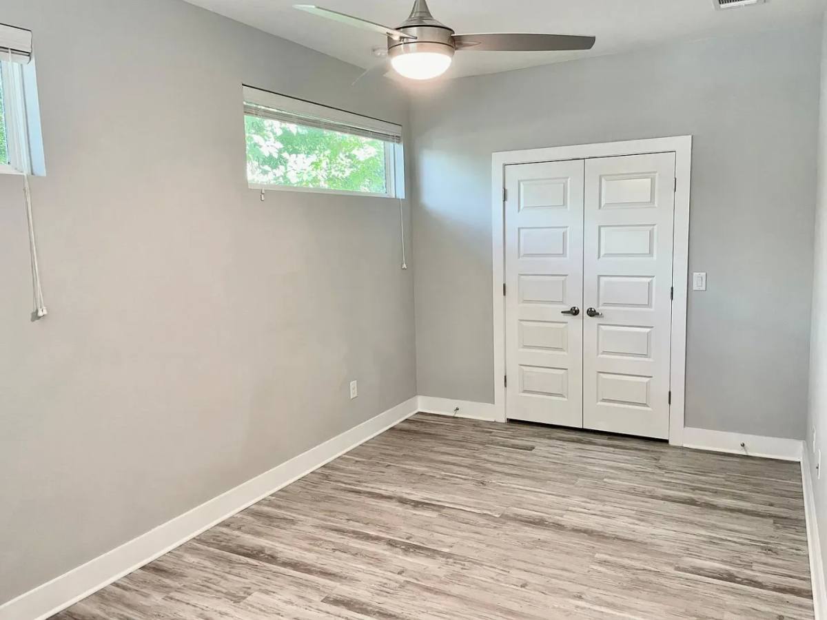 Condo for rent at 6713 Porter St, Austin, TX 78741