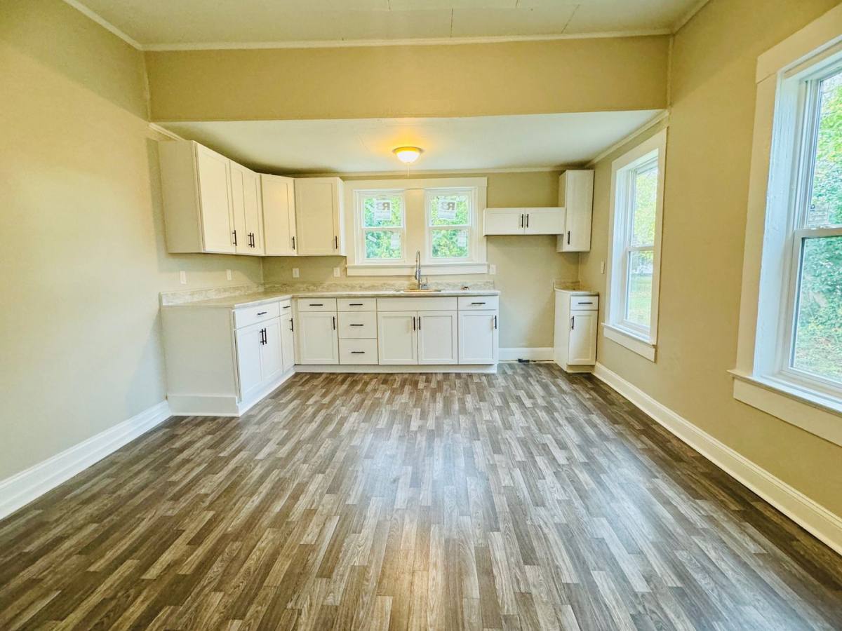 House for rent at 508 Elm Ave, Mount Holly, NC 28120